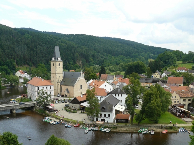 Rožmberk nad Vltavou s kostelem Panny Marie