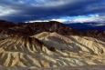 California, Death Valley, Zabriskie Point - východ slunce