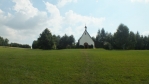 další kaplička - schönstattská kaplička je asi kilometr nad Rokolí, postavená byla v roce 1997 jako 143 kopie kaple v Schönsttatu a je součástí tzv. Schönstatského hnutí ... 