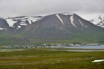 Dalvík, městečko se zhruba 1400 obyvateli na pobřeží Eyjafjörðuru