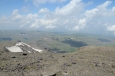 Výhled ze západního vrcholu Aragatsu (cca 4000 m), Arménie