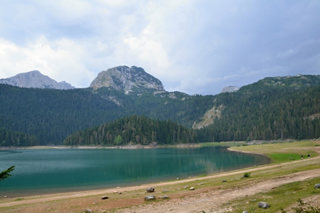 Crno jezero.