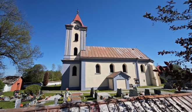 U kostelu sv. Mikuláše v Roudném zahajujeme naše aktivity ..