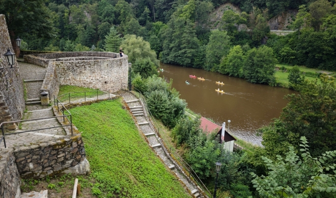 Hradby jsou i dobrou vyhlídkou.